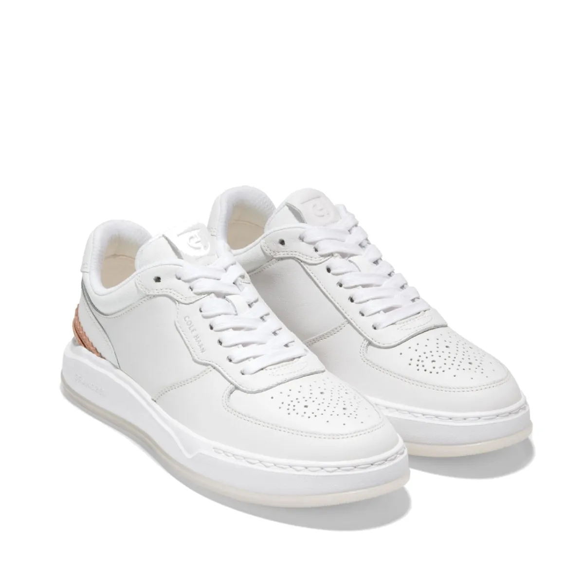 Cole Haan Grandpro Crossover Sneaker White Leather Ivory קול האן נעלי נשים