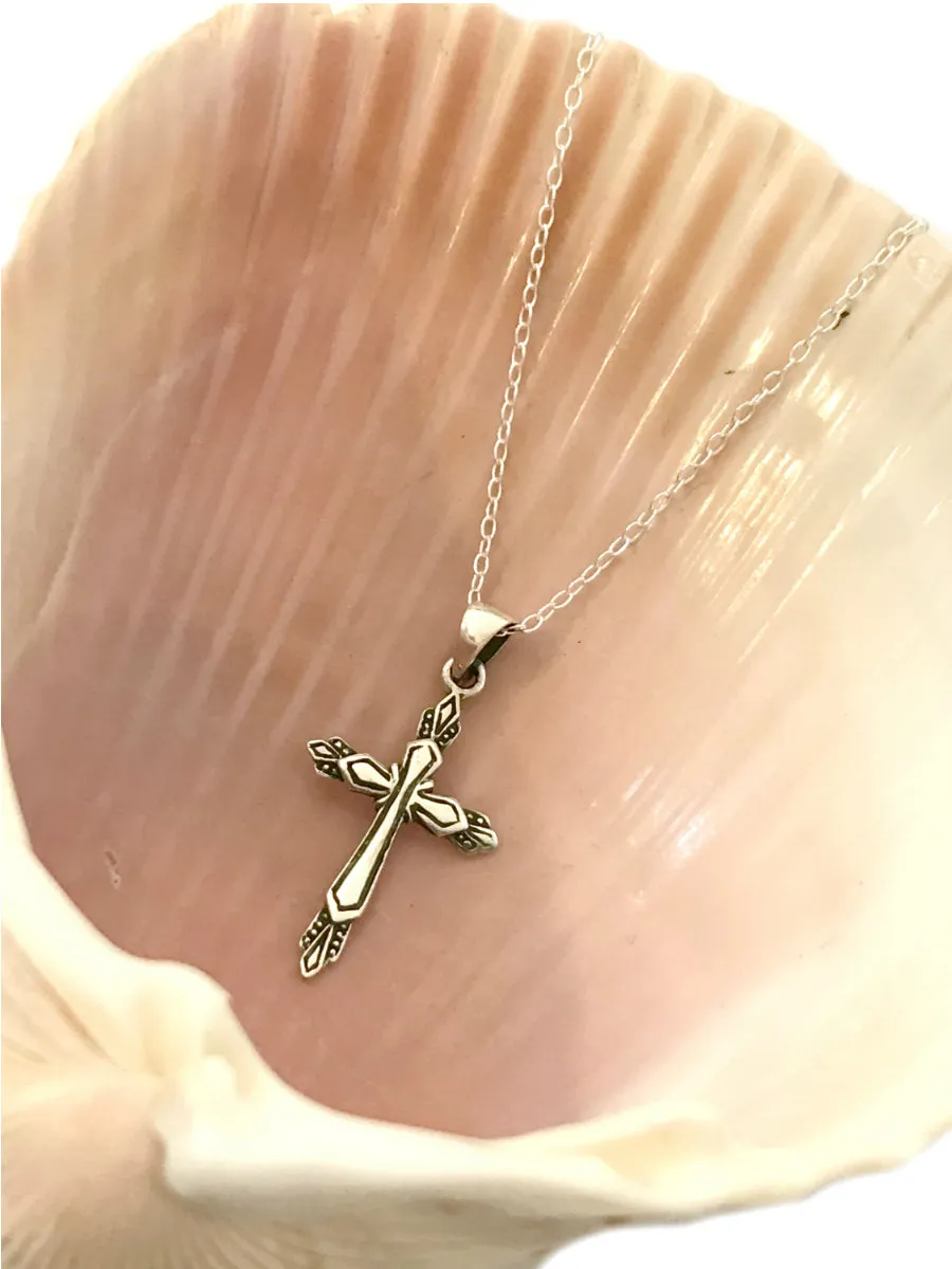 Detailed Cross Pendant