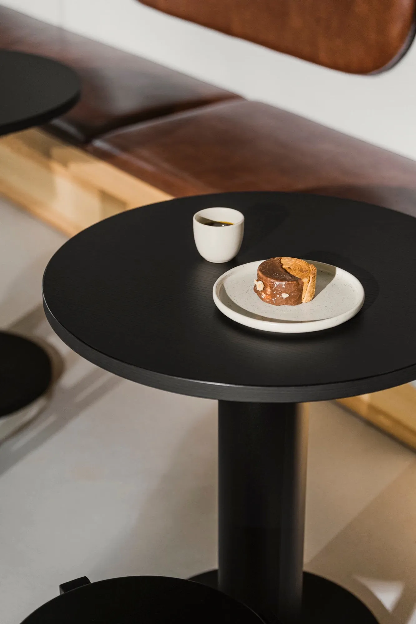 Sool Café Table - 80 cm